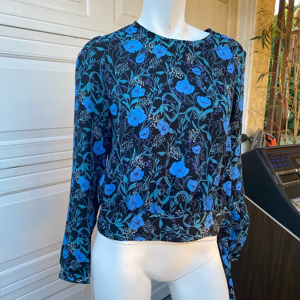 Ladies blue floral tie up blouse freebird royal bloom boho to